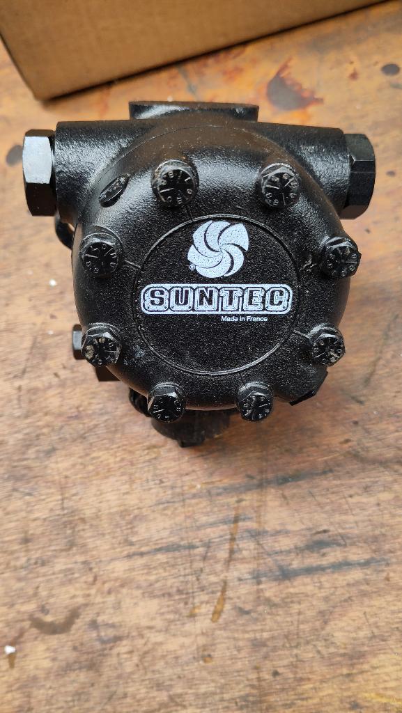 Suntec E4NA 1070 5R mazoutpomp, Doe-het-zelf en Bouw, Verwarming en Radiatoren, Nieuw, Cv-ketel of Combi-ketel, Ophalen