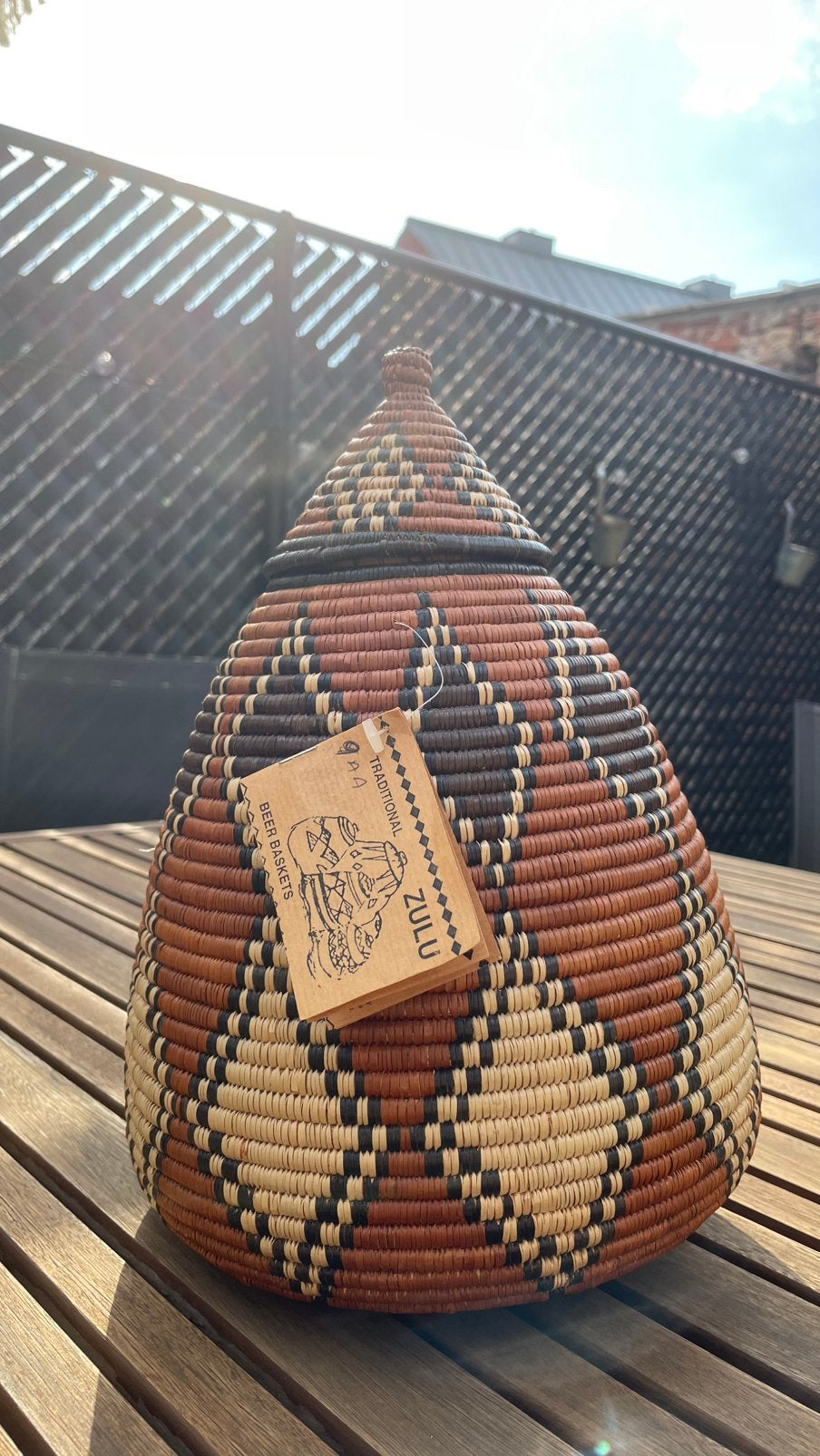 Panier à bière zoulou traditionnel, Afrique du Sud, nouveau, Neuf, Enlèvement ou Envoi, Rond, Fait main