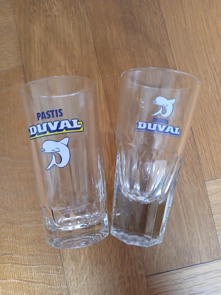 2 différents verres à pastis DUVAL, Enlèvement ou Envoi, Comme neuf, Autres types