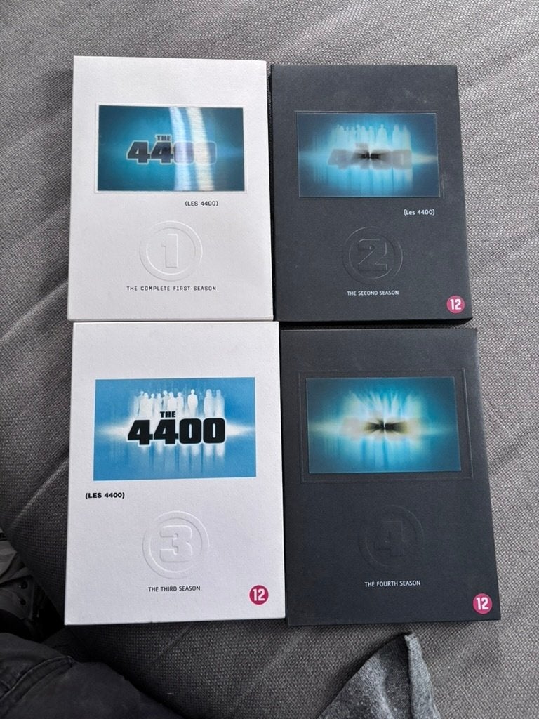 Les 4400 - Saisons 1 à 4, Saison 1, Enlèvement ou Envoi, Science-Fiction et Fantasy, Comme neuf