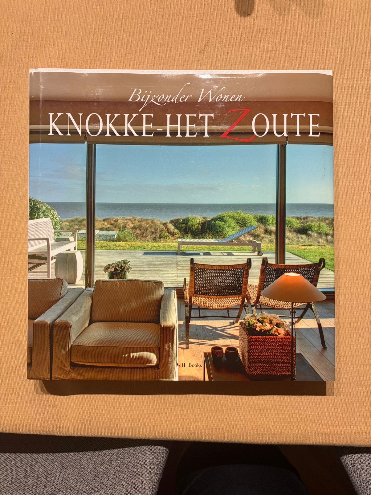 Bijzonder Wonen – Knokke-Het Zoute – Luxe Interieurboek, Ophalen of Verzenden, Zo goed als nieuw