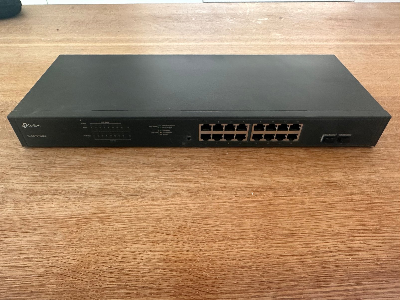 Tp link switch poe ( tl sg128mpe), Informatique & Logiciels, Commutateurs réseau, Enlèvement, Comme neuf