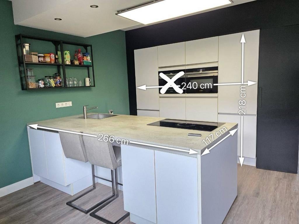 #11 Cuisine équipée moderne avec îlot, Enlèvement, Bois, Sans poignée