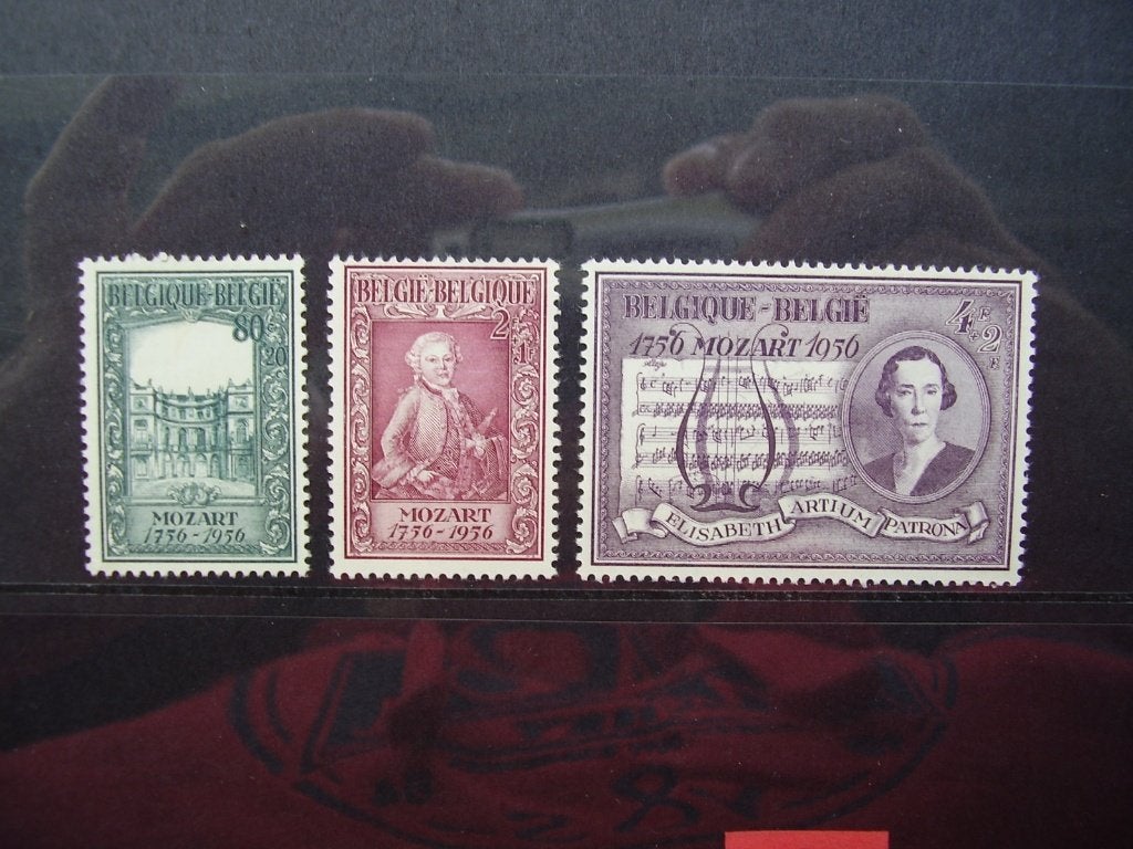987 / 989 scharnier - Mozart - S004, Enlèvement ou Envoi, Non oblitéré, Autocollant