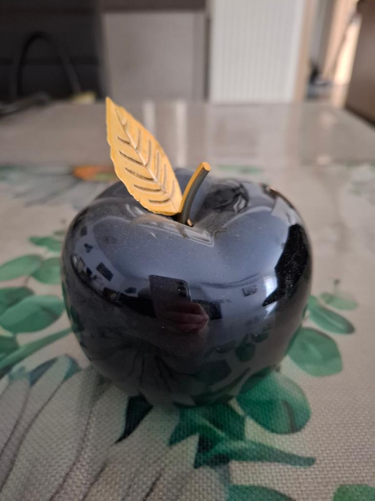 Pomme décoration, Enlèvement