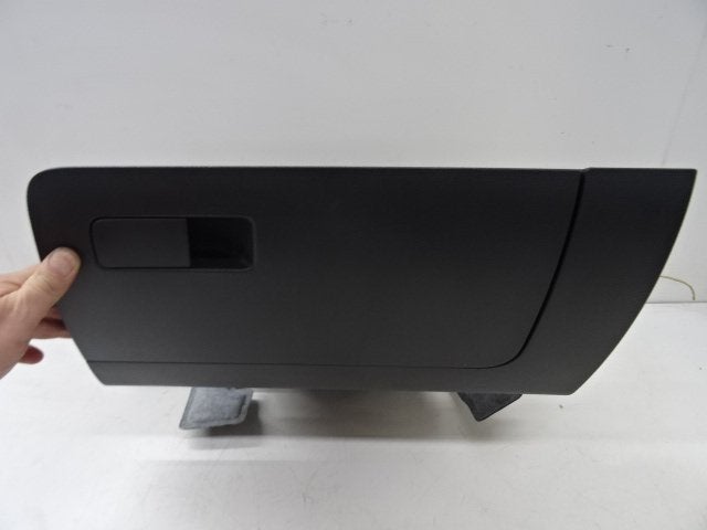 BOITE A GANTS Skoda Rapid Spaceback (01-2012/12-2019), Utilisé, Info@skoda-auto.de, Skoda, Max-Planck-Straße  3-5
64331  Weiterstadt, DE