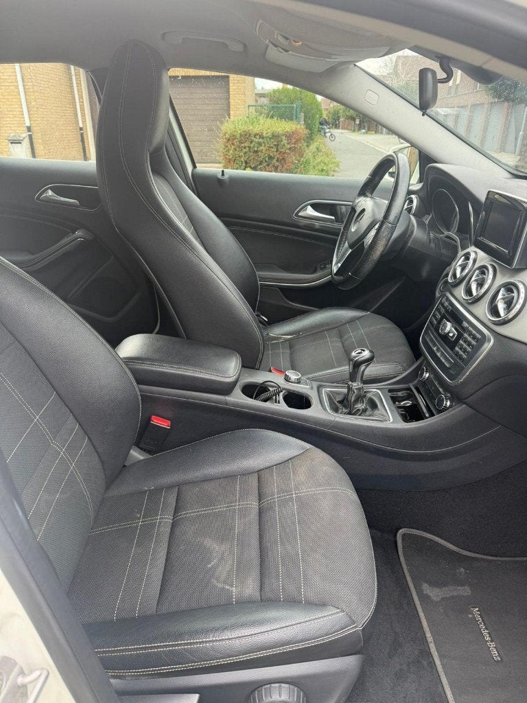 Mercedes GLA 200 CDI – Euro 6b – Car-Pass – 2015, Autos, 100 kW, Achat, Euro 6, 110 g/km