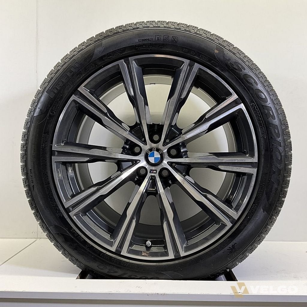 BMW X5 G05 EN X6 G06 BREEDSET VELGEN + WINTERBANDEN 20 INCH, Gebruikt, -, 275 mm, -