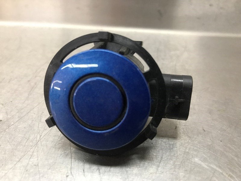 PARKEERSENSOR Toyota Auris (E18) (01-2012/03-2019), Gebruikt, Toyota