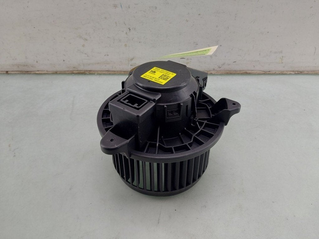 VENTILATEUR RADIATEUR MOTEUR Puma (|2811579|R2X619846AA|), Henry-Ford-Straße  1
50735  Köln, DE, Ford-Werke GmbH, Kunden@ford.com