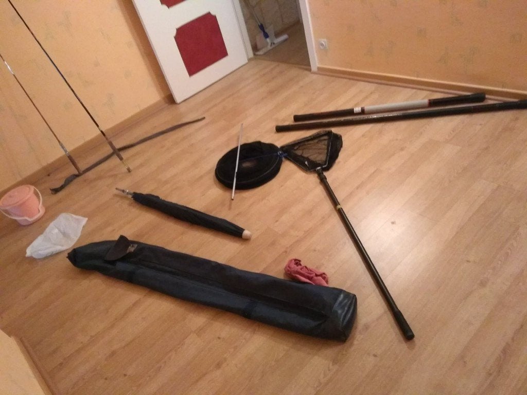 MATERIEL DE PECHE, Enlèvement