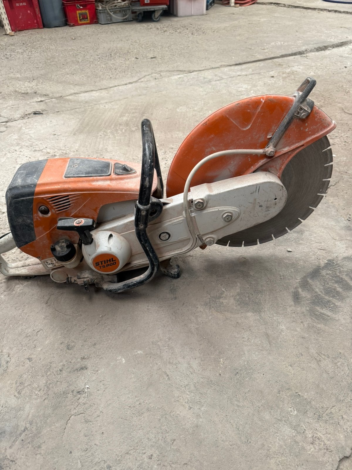 Stihl ts 800, Enlèvement