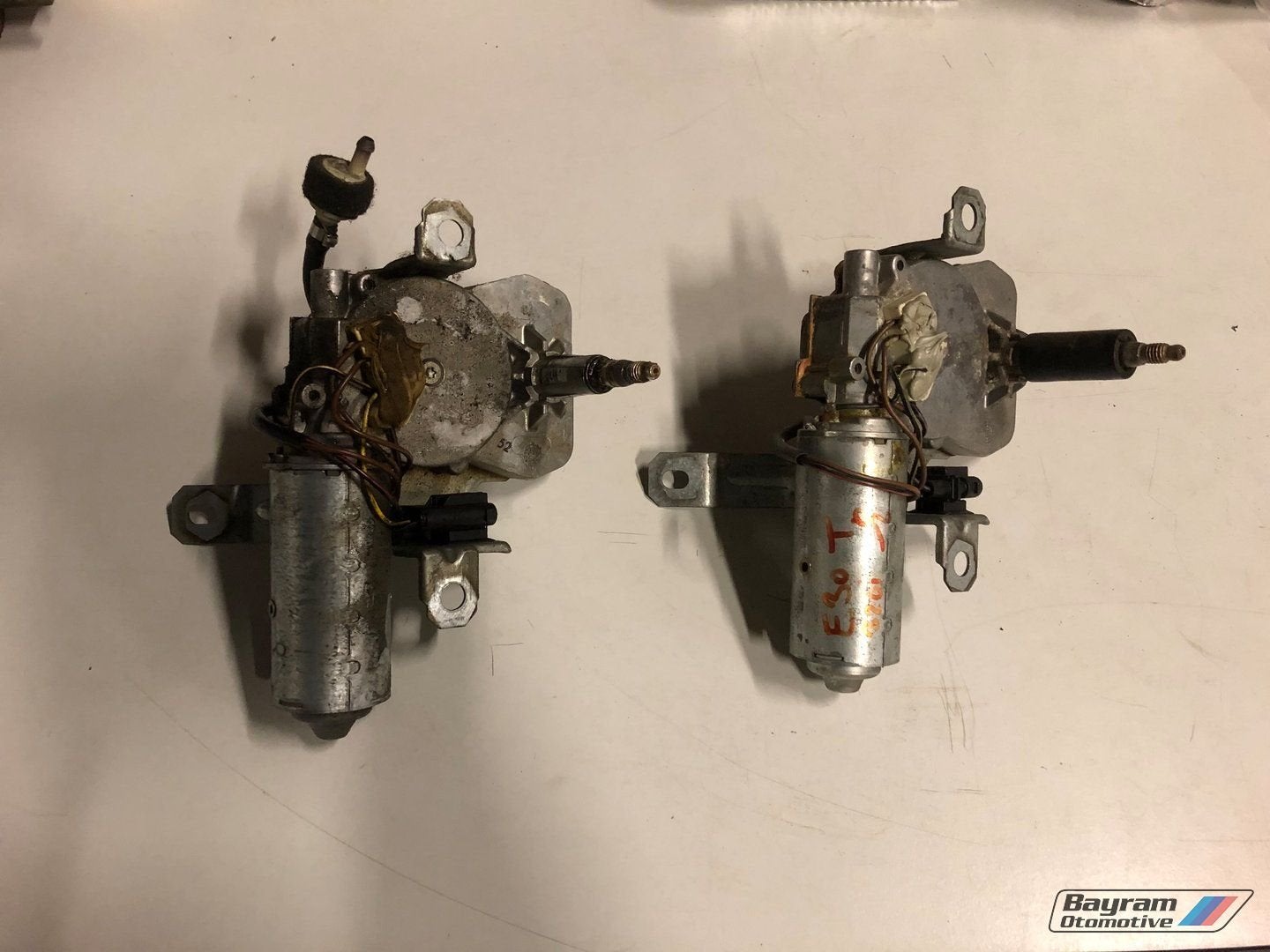 Bmw E30 touring ruitenwissermotor achterruit 3-serie achter, -, Utilisé, -, Enlèvement ou Envoi