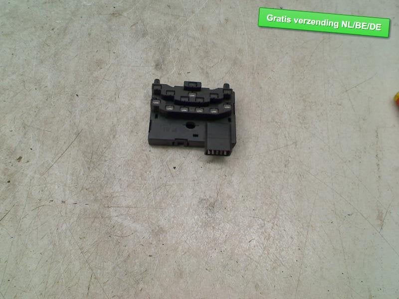 CAPTEUR D'ANGLE DE DIRECTION Golf VI (5K1) (1K0959654), Volkswagen, Volkswagen AG, Utilisé, Kundenbetreuung@volkswagen.de