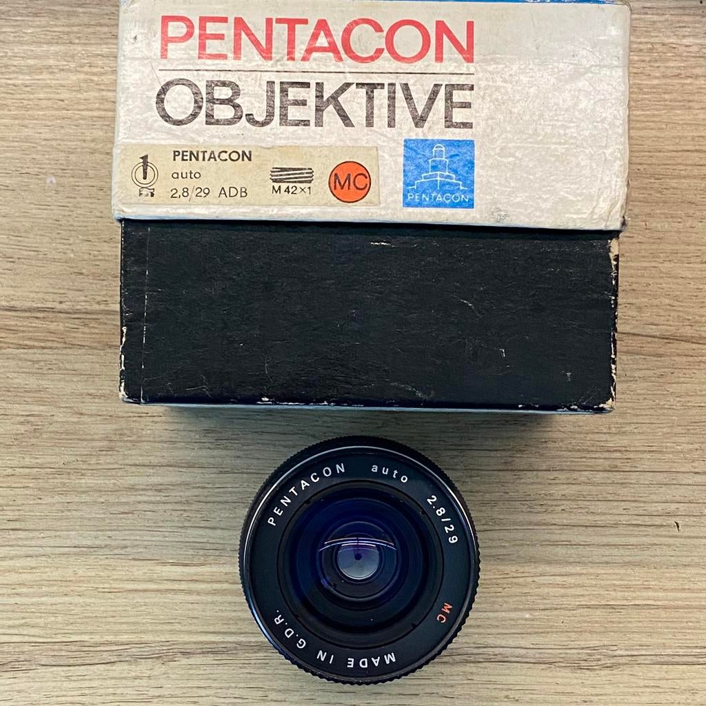 Pentacon Auto MC 29mm f2.8, M42 *neuf dans sa boîte, Enlèvement ou Envoi, Neuf, Reflex miroir, Autres Marques