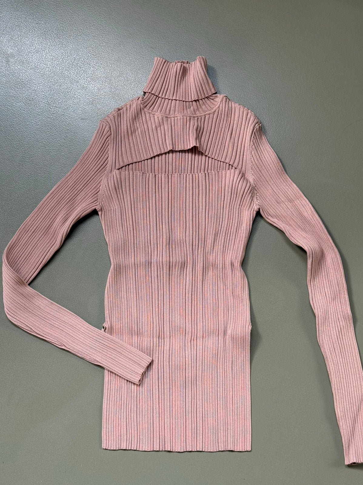 Ongedr poederroze trui Elisabetta Franchi, Envoi, Neuf, Taille 36 (S), Autres couleurs