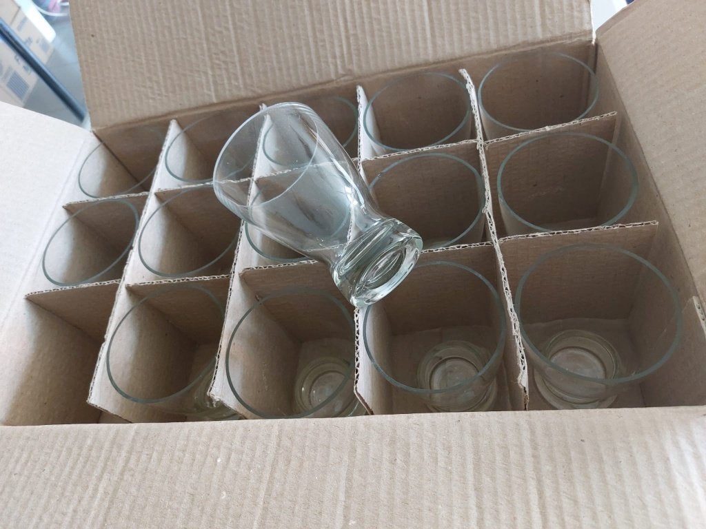 Kleine vaasjes (15 stuks), Ophalen, Gebruikt, Transparant, Glas
