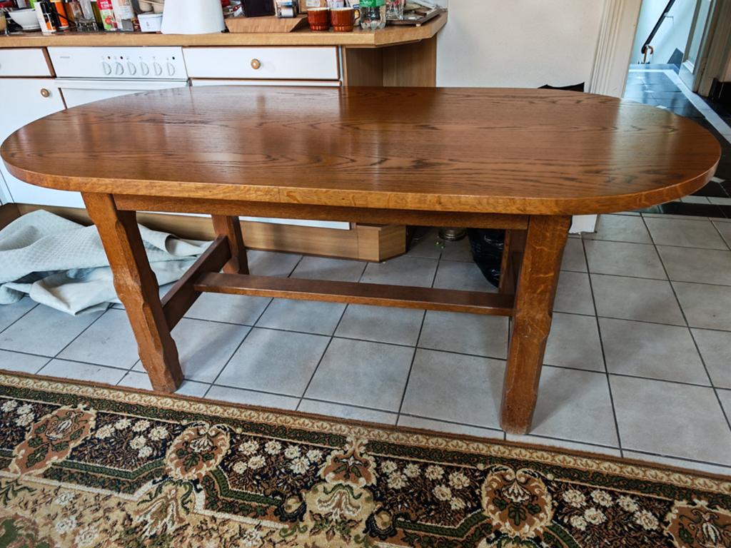 Keukentafel met stoelen, Ophalen