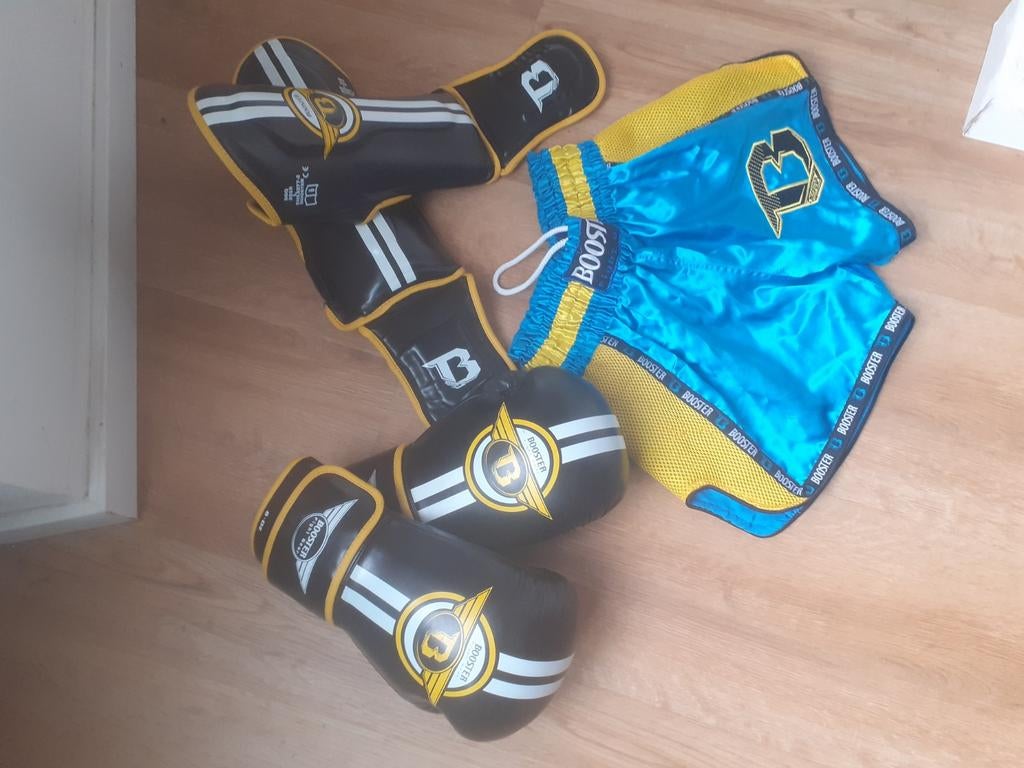 Kit Boxe thai enfants, Enlèvement ou Envoi, Comme neuf, Gardes de boxe