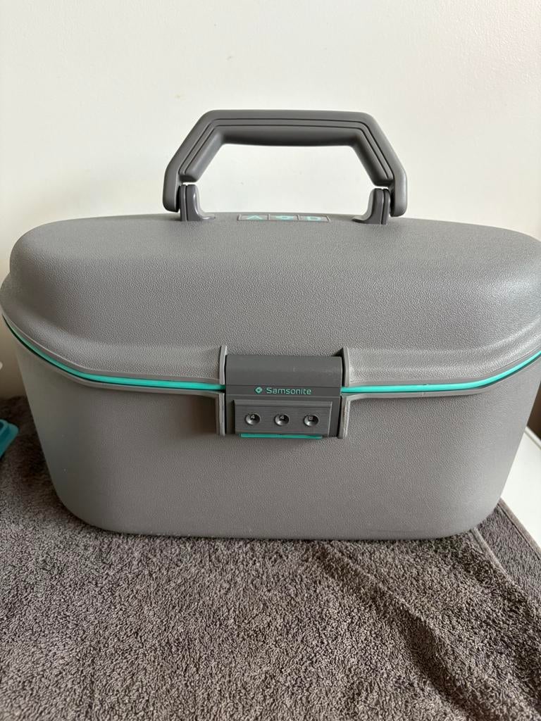 Beautycase Samsonite, Ophalen, Met slot, Nieuw, Grijs