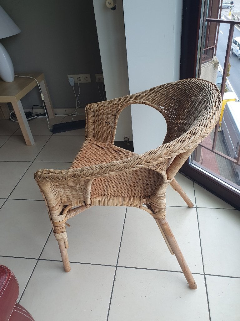 sièges en osier Ikea, Enlèvement