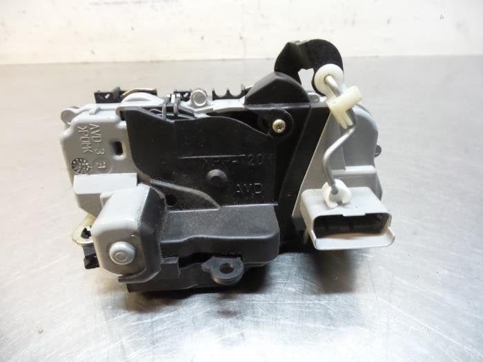 Serrure portière mécanique 2portes droite d'un Peugeot 307, -, 3 mois de garantie, Utilisé, -
