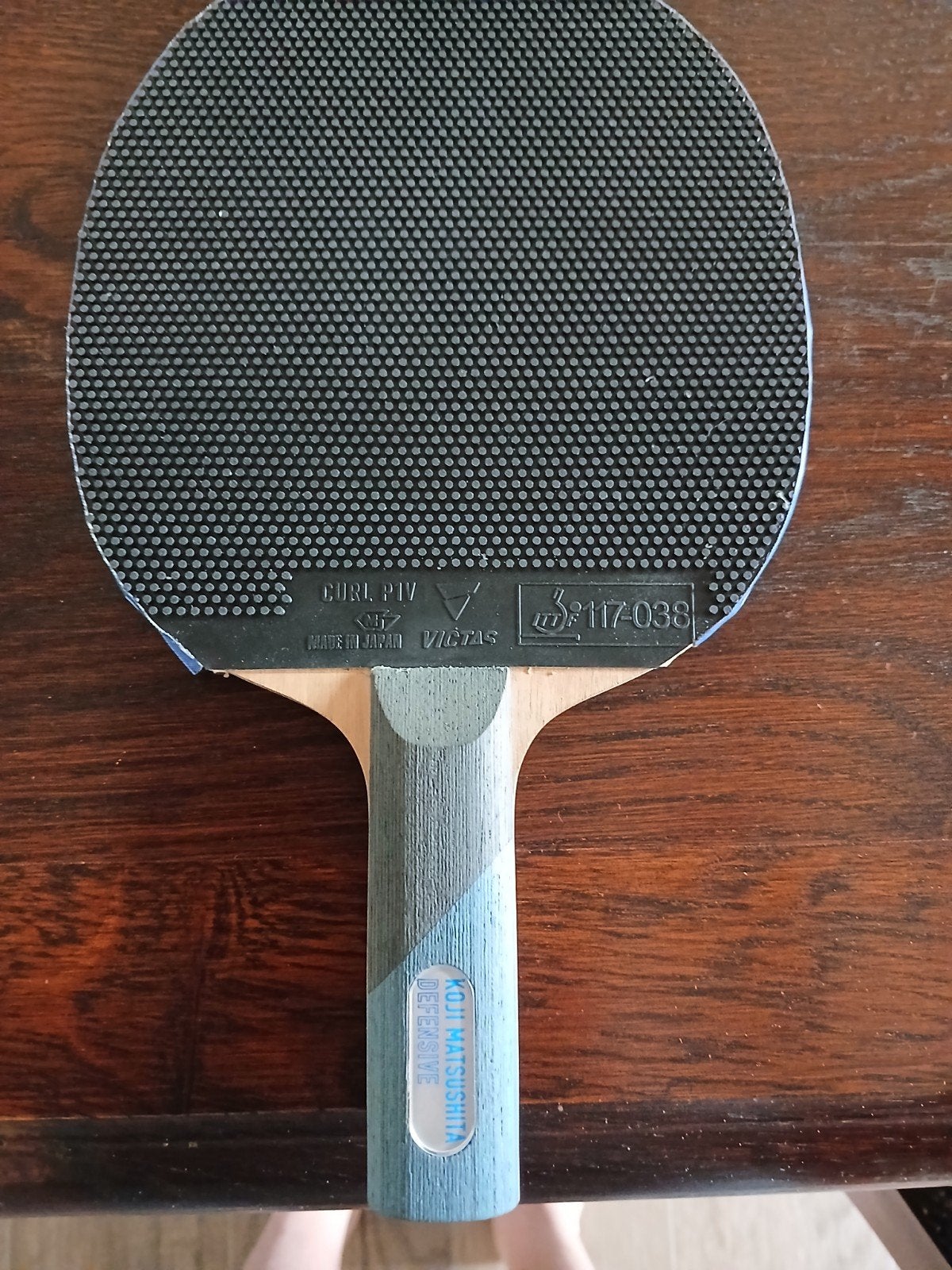 victas matsuchita defensieve blade, Sport en Fitness, Tafeltennis, Ophalen of Verzenden, Zo goed als nieuw, Net, Batje(s) of Balletje(s)