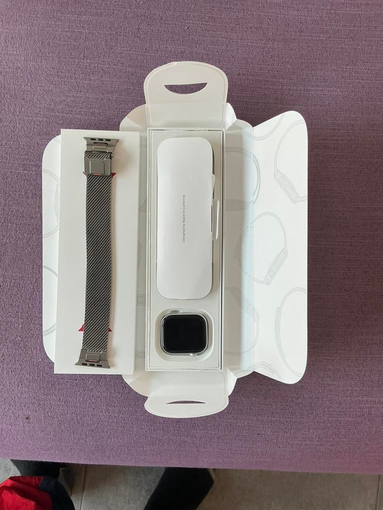 Ik verkoop een Apple Watch Series 10, Handtassen en Accessoires, Smartwatches, Ophalen, IOS, Zo goed als nieuw, Waterdicht