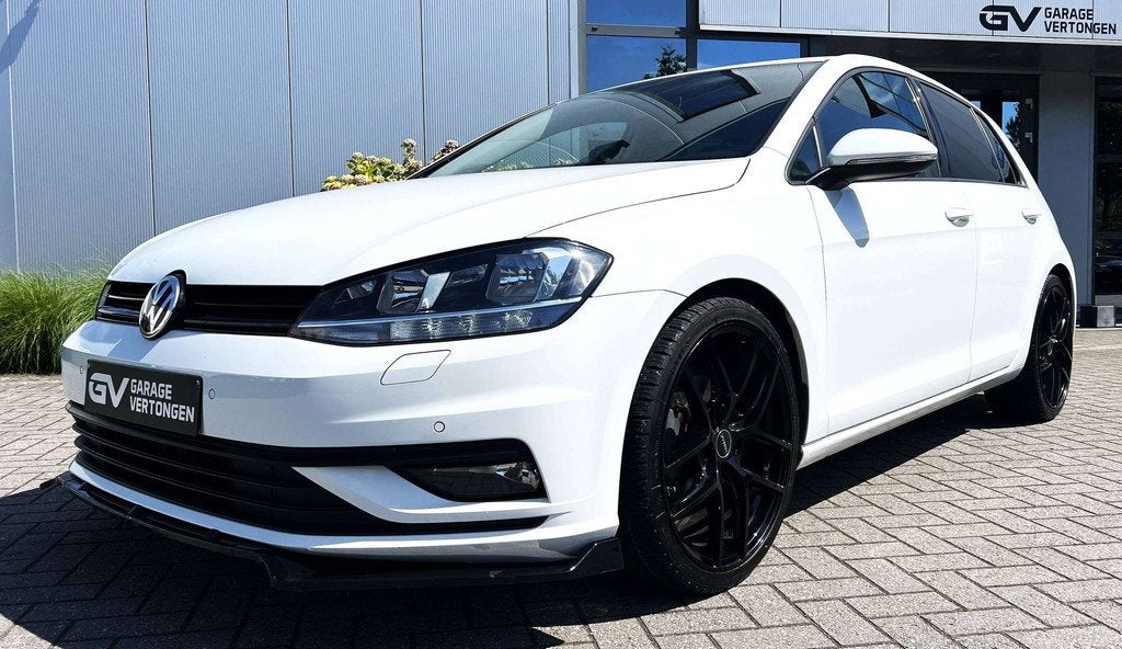 Volkswagen Golf 1.5 TSI ACT BM Comfortline OPF DSG*Sportuitl, Autos, Volkswagen, Entreprise, Achat, Golf, ABS, Phares directionnels