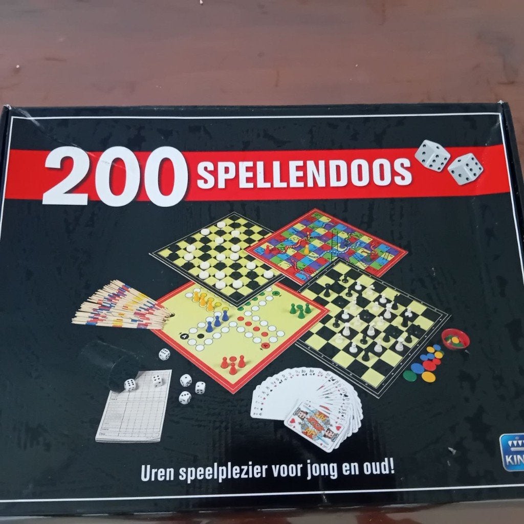 Bordspel / 200 spellendoos / NIEUW, Hobby en Vrije tijd, Vijf spelers of meer, Ophalen, Nieuw