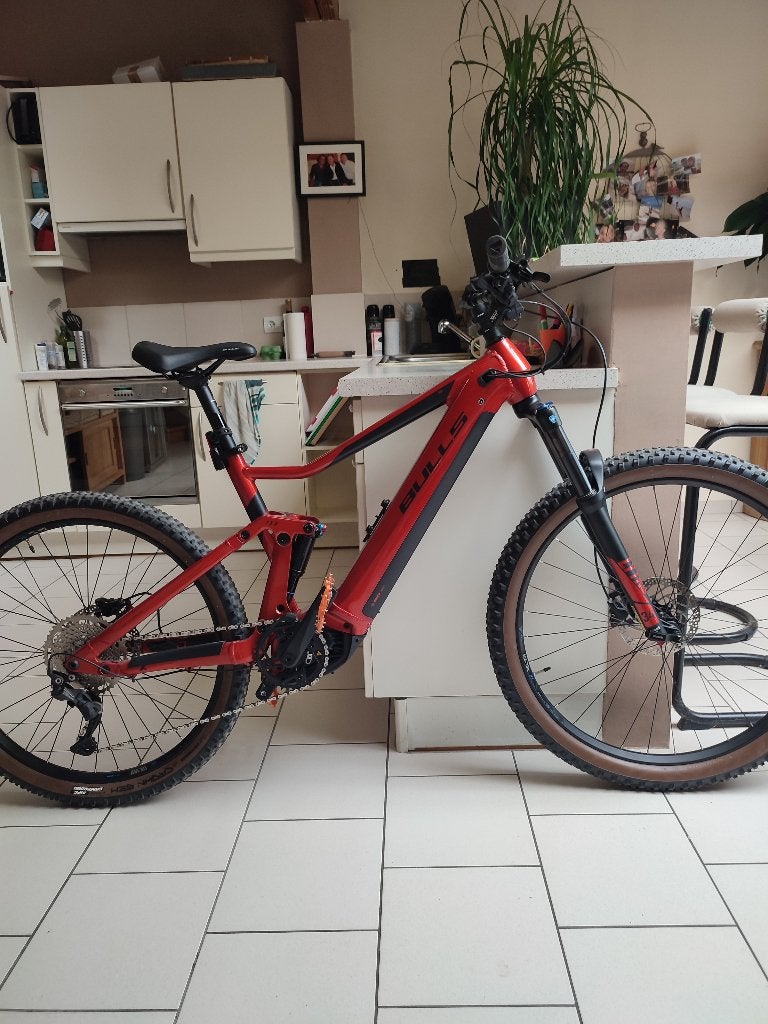 VTT électrique spendu 104 km, 55 à 59 cm, Enlèvement, Comme neuf, 50 km par batterie ou plus