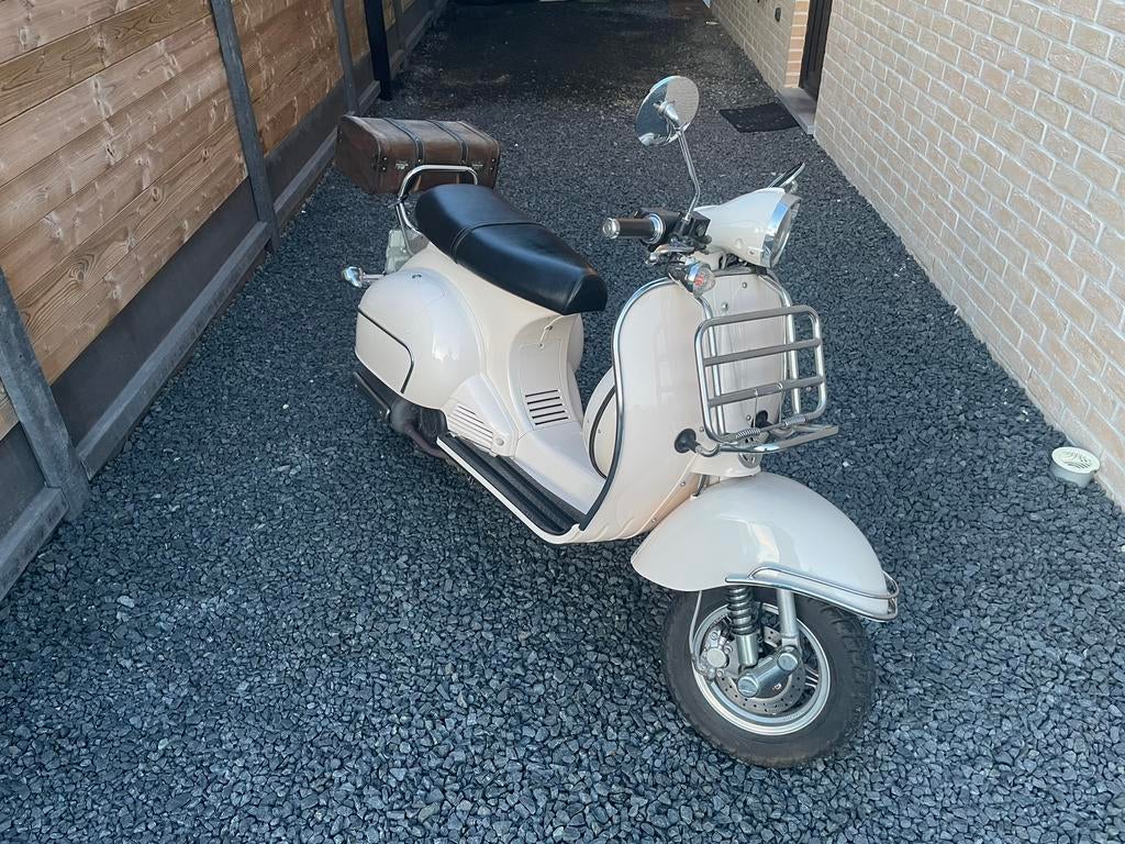 Motor/ Scooter 125cc, Scooter, Particulier, 125 cc, 11 kW of minder