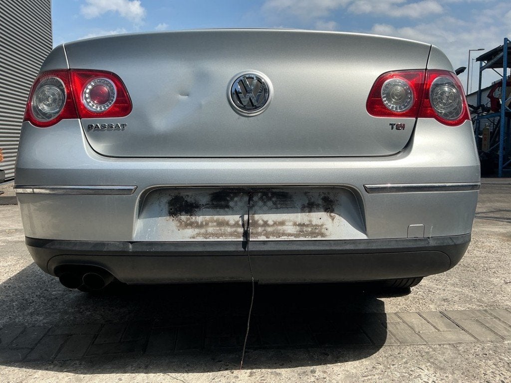 BUMPER ACHTER Volkswagen Passat CC (357) (|3C5807417|), Gebruikt, Volkswagen, Volkswagen AG, Kundenbetreuung@volkswagen.de