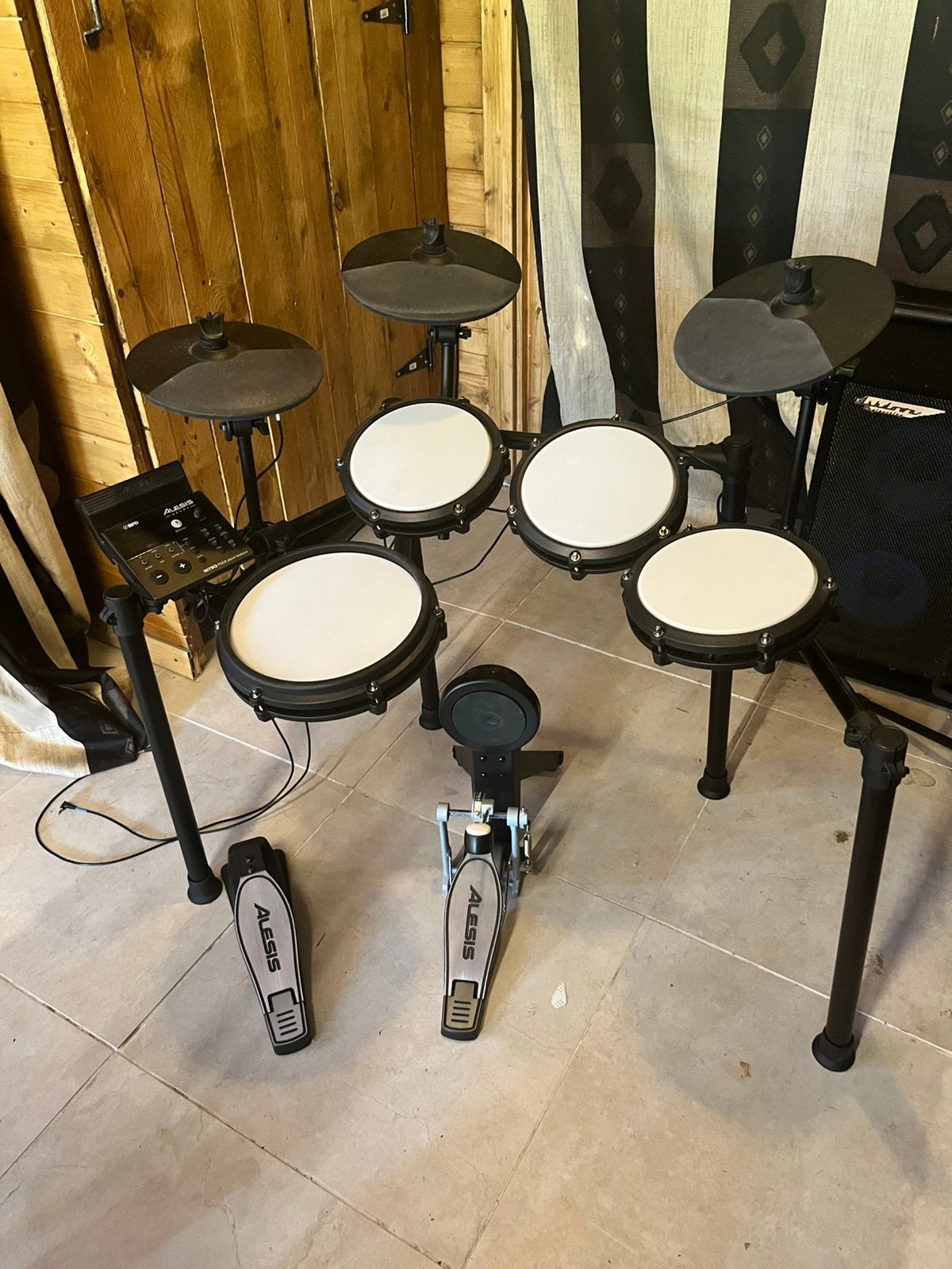 Alesis nitro max, Ophalen, Zo goed als nieuw
