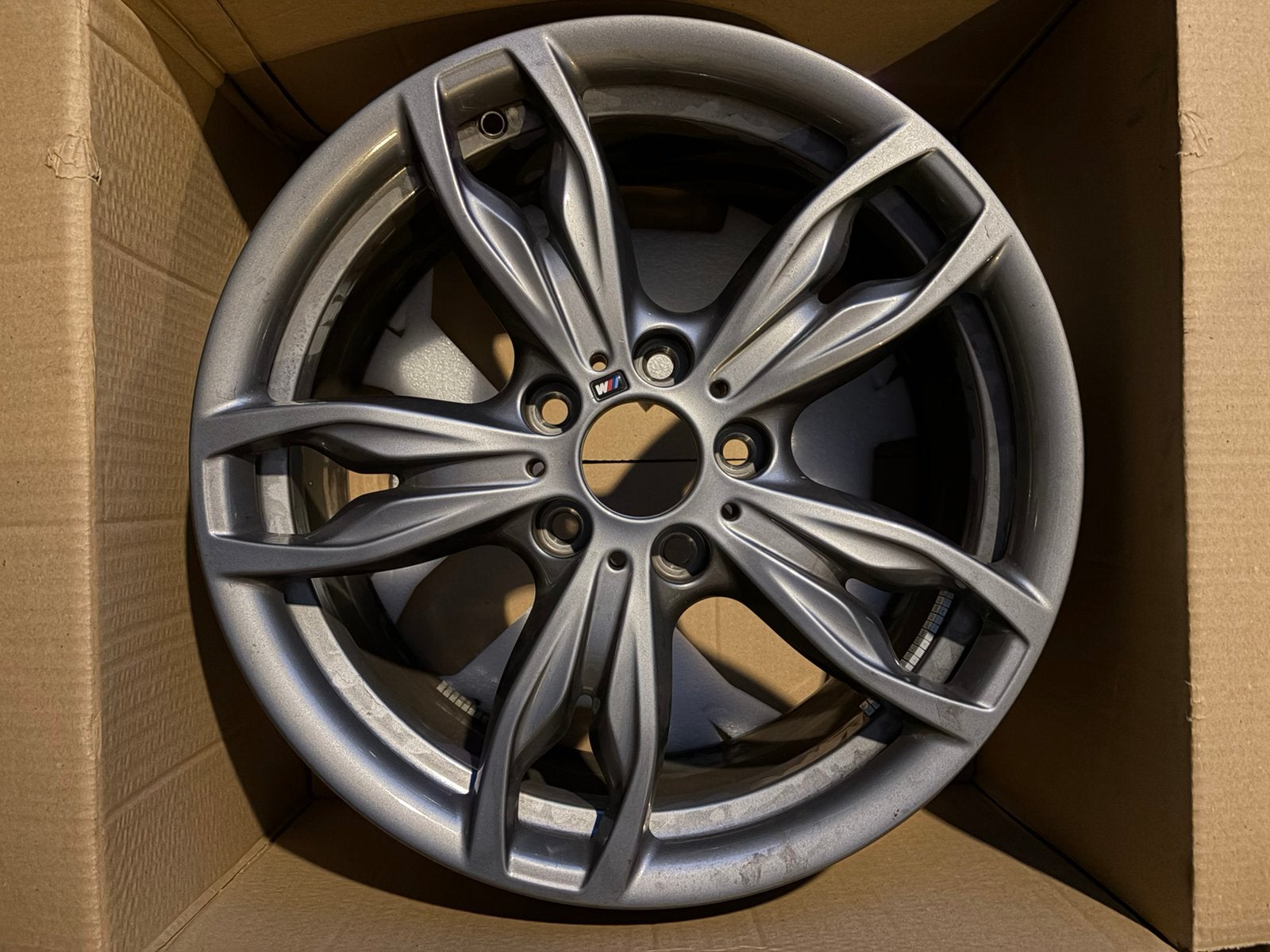 Twee originele kromme velgen BMW M140i, M135i, Ophalen, Velg(en)