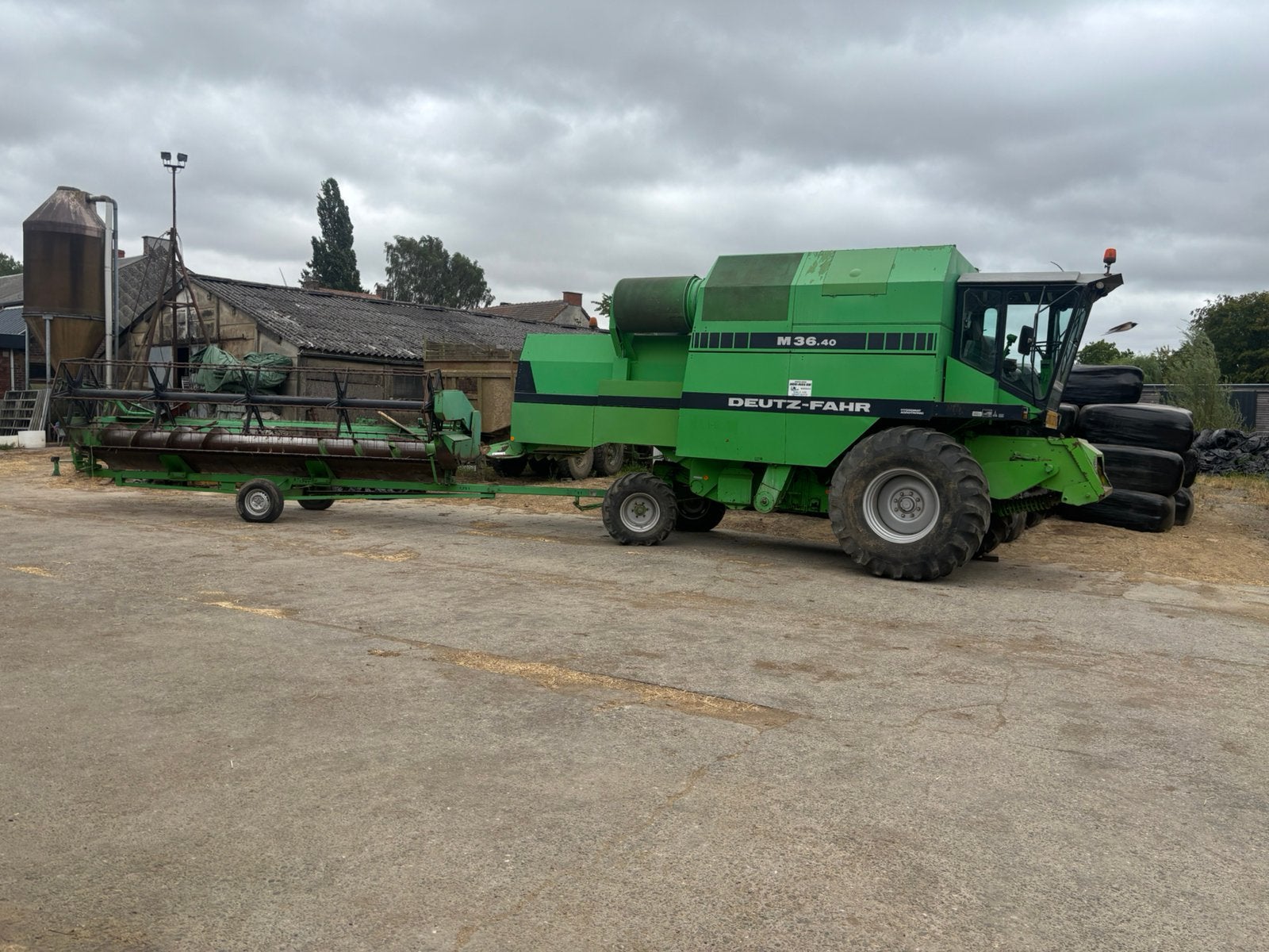 Moissonneuse batteuse deutz-fahr 36.40, Enlèvement