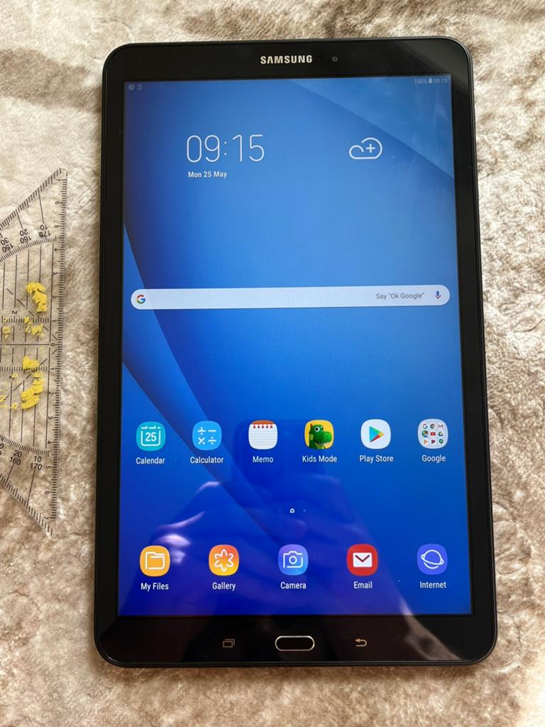Galaxy tab A (2016) - Met beschermingshoes, Computers en Software, Android Tablets, Gebruikt, Wi-Fi, 10 inch, 32 GB, Uitbreidbaar geheugen