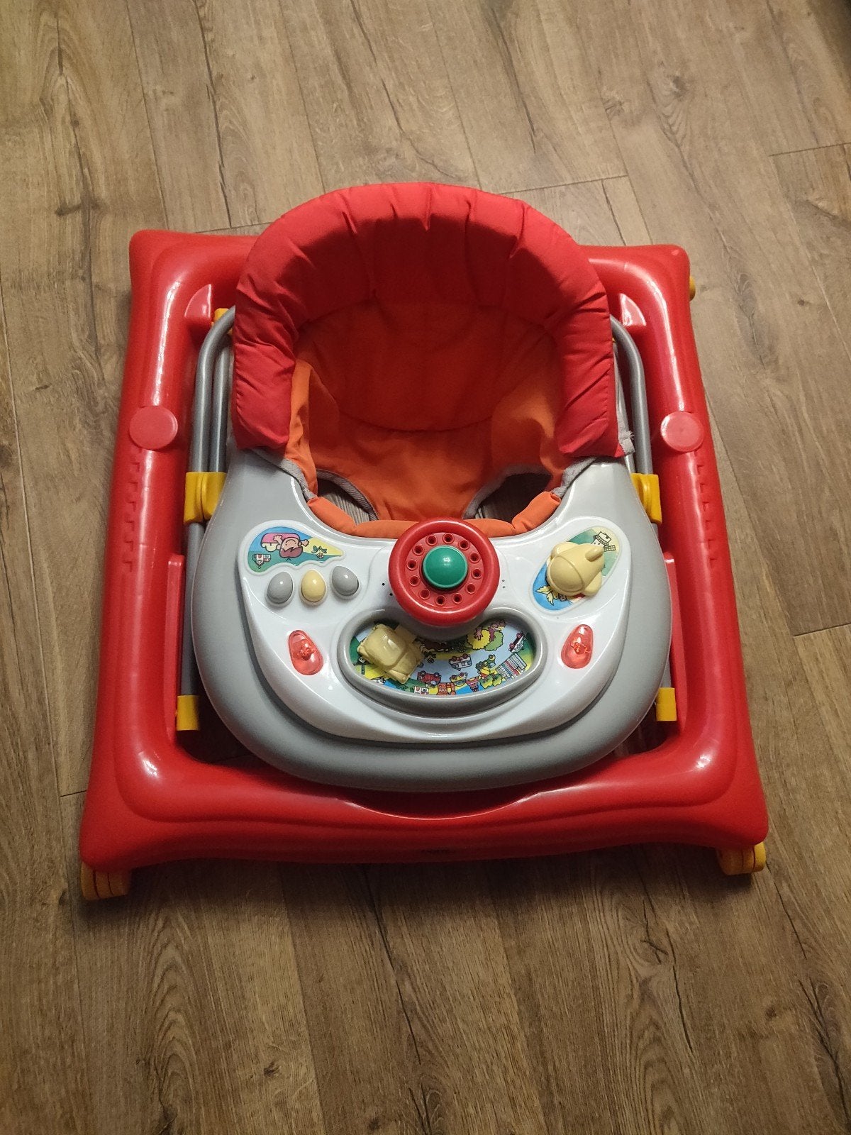 Leuke rode loopstoel met speelblad, Kinderen en Baby's, Ophalen, Gebruikt, Met licht