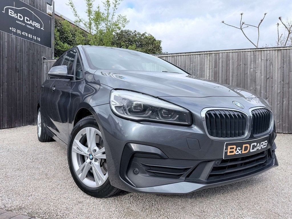 BMW 225 Acti­ve Tou­rer PHEV 225xeA NET­TO: € 10.736, Auto's, BMW, Bedrijf, Te koop, 2 Reeks Active Tourer, ABS, Airbags, Airconditioning