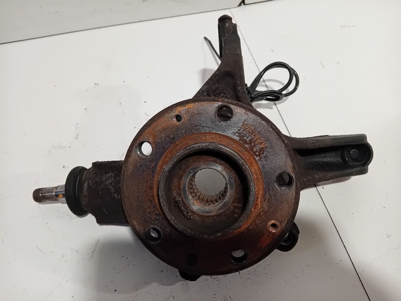 Wielnaaf rechts voor Peugeot RCZ, Onderdelen@venauto.nl, Van der Ven Autorecycling B.V., Ettenseweg 76, 4706 PB Roosendaal, The Netherlands