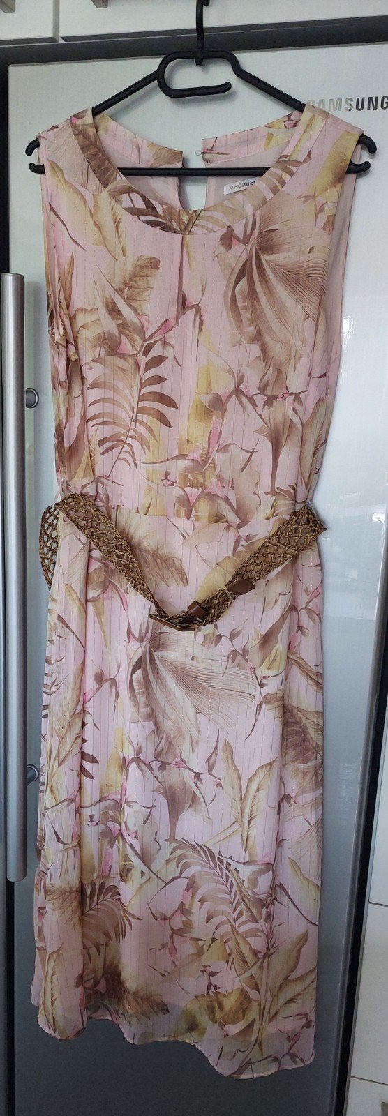 Atmos Fashion Jurk Maat 42/44- Roze met Bladprint, Taille 42/44 (L), Rose, Atmos fashion, Enlèvement
