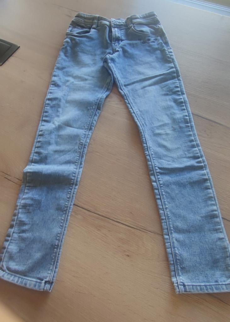 Jeans pour fille taille 158, Enlèvement