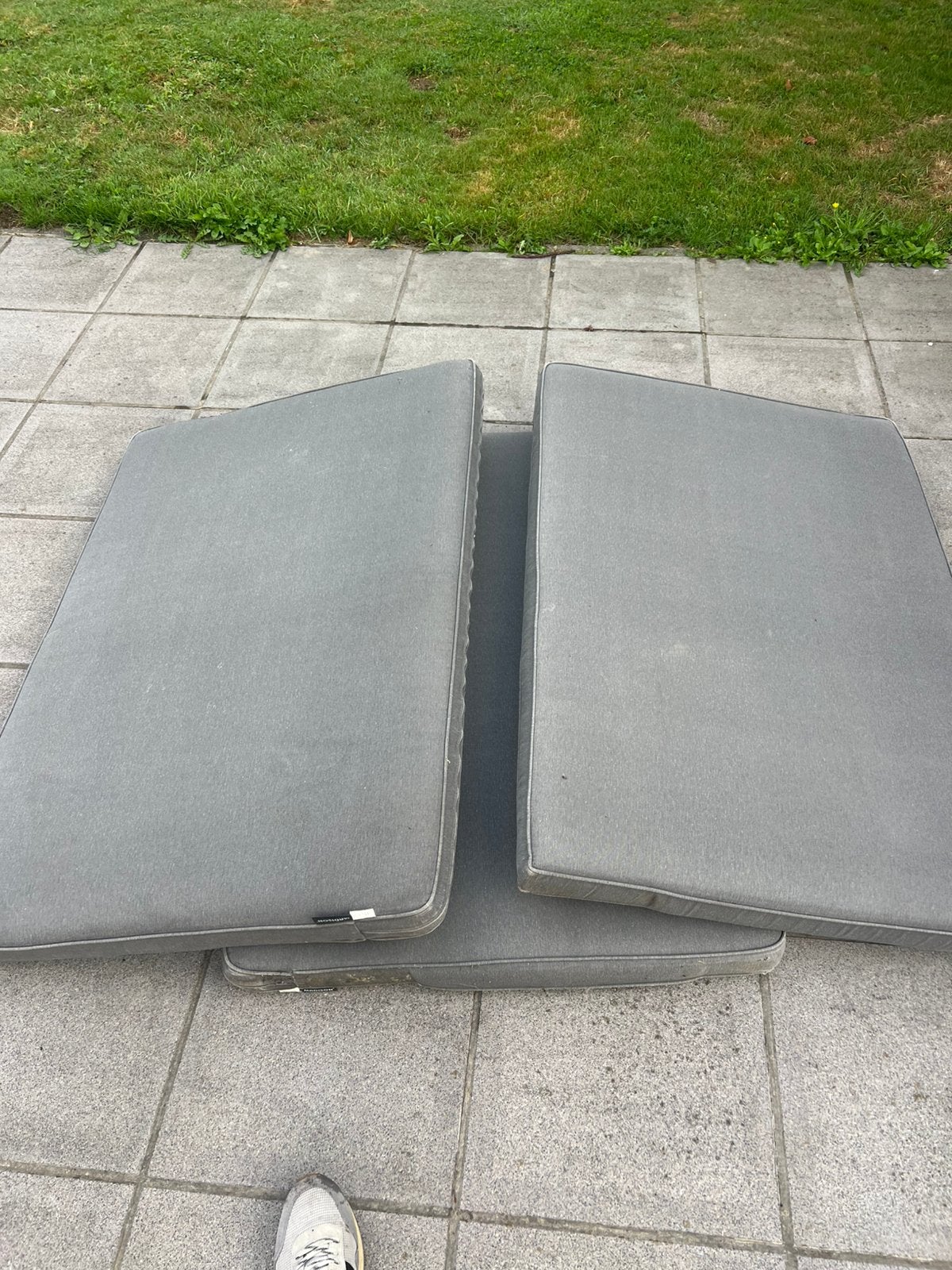 Palletkussens grijs en pallettafel, Ophalen, Zo goed als nieuw