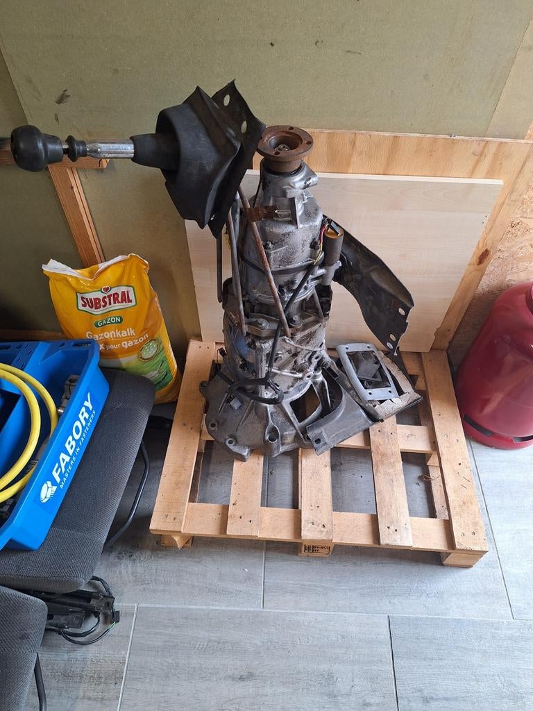 Volvo versnellingsbak M46 met overdrive, Ophalen, Gebruikt, Volvo