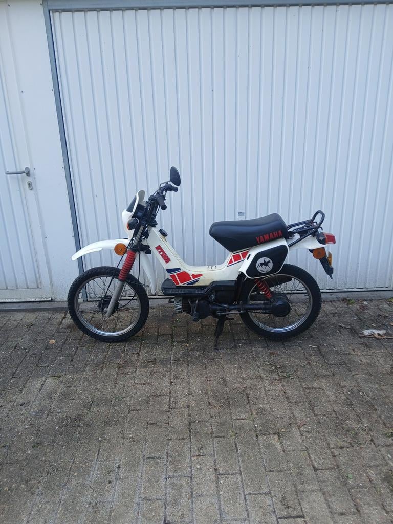 Yamaha sting aklasse met papieren, Fietsen en Brommers, Ophalen