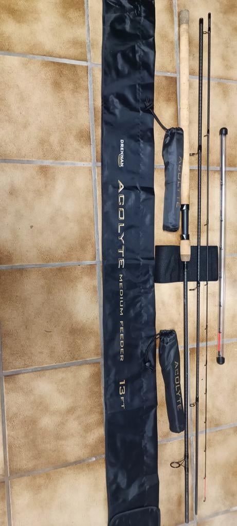 Zo goed als nieuwe Drennan acolyte medium feeder 13ft (3.9mt, Ophalen, Zo goed als nieuw, Werphengel