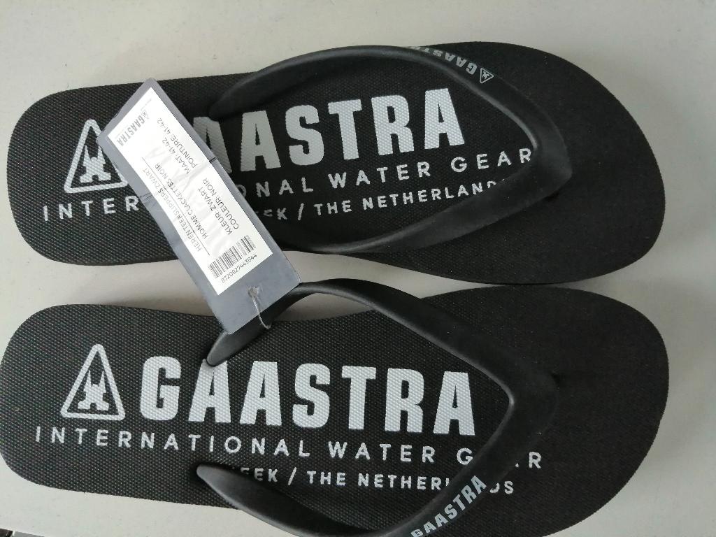 nieuwe teenslippers GAASTRA maat 41-42, Vêtements | Hommes, Chaussures, Neuf, Enlèvement ou Envoi, Gaastra, Chaussons