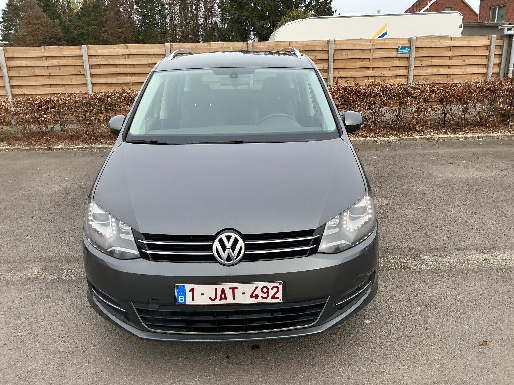 7 zitplaatsen volkswagen sharan, Auto's, Automaat, Euro 5, Diesel, Grijs