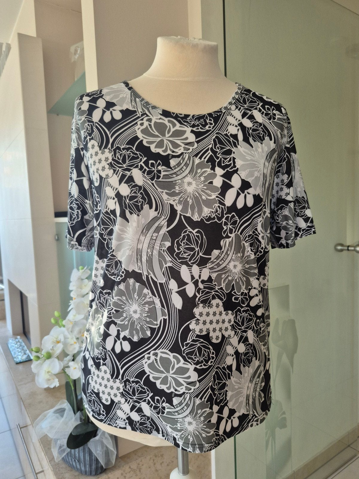t shirt, Kleding | Dames, T-shirts, Ophalen of Verzenden, Maat 46/48 (XL) of groter