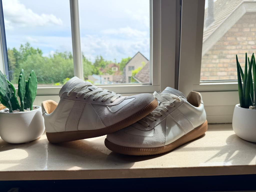 Maison Margiela Gats creme maat 44 heren, Ophalen of Verzenden, Zo goed als nieuw